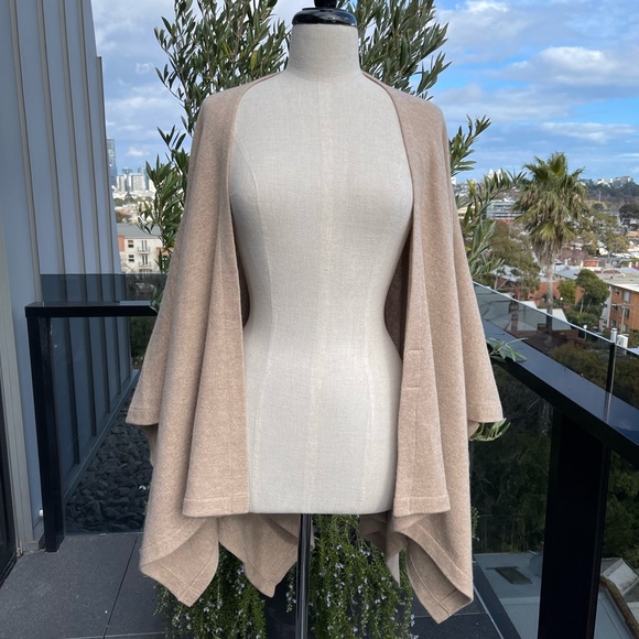NEW! Soft Pure Cashmere Large Wrap - One Size - Camel - Picture 8 of 9